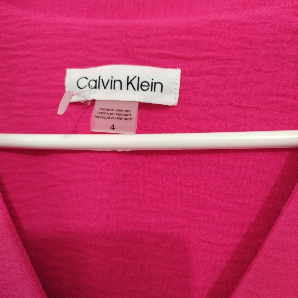 Dress - Picture 8 of 8